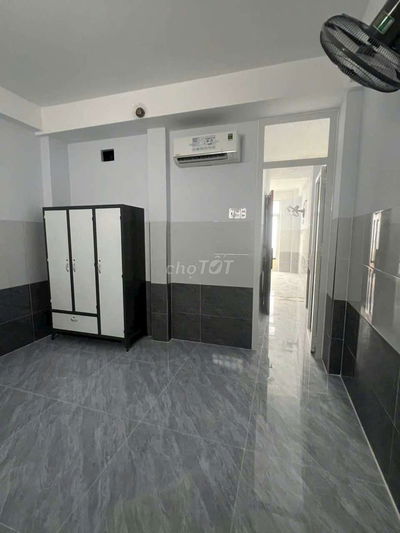 Cho thuê CHDV Studio cao cấp MT Bùi Tư Toàn, full nội thất