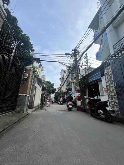 Bán nhà MT nội bộ khu Bàu Cát-Đồng Đen-Trường Chinh,dt 4,6x14m,3L.