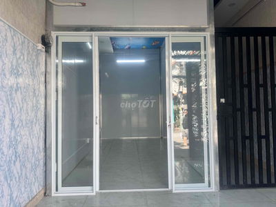 Đường lớn 8m cho thuê mặt bằng kinh doanh nail, tiệm tóc,…