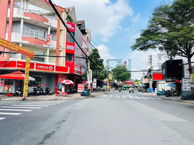 HIẾM, BÁN NHÀ 3 MẶT TIỀN, HẺM 6 MÉT HOÀNG DIỆU 2,DTCN:67,7M2, NGANG 5M