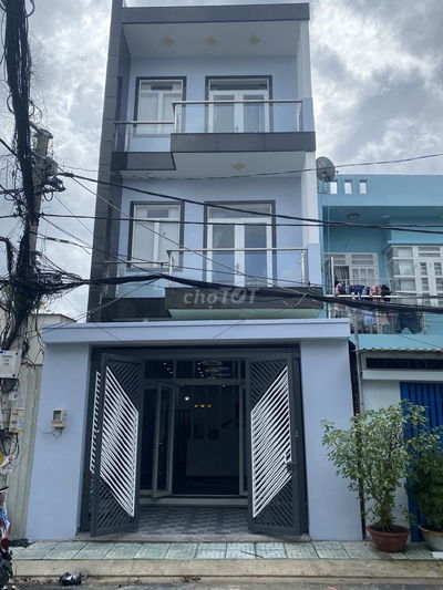 GIẢM GIÁ SÂU Nhà 3 tầng, đường10m, cách Lê.V.Lương chỉ 50m-Giá 6,3 tỷ