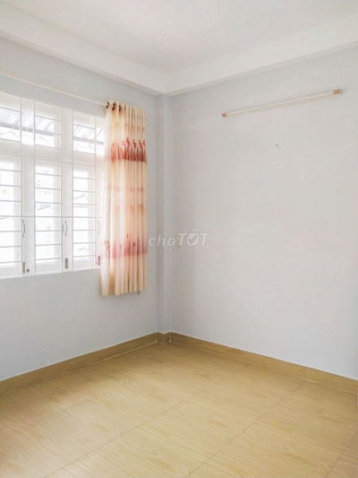 🆘🏠💎 Nhà Trần Hưng Đạo, 1 trệt 3 lầu, 4 phòng ngủ, hẻm an ninh