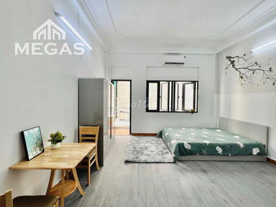 ✨CHDV CHO THUÊ ĐẦY ĐỦ NỘI THẤT - CỬA SỔ TRỜI - NGAY LÝ CHIÊU HOÀNG✨