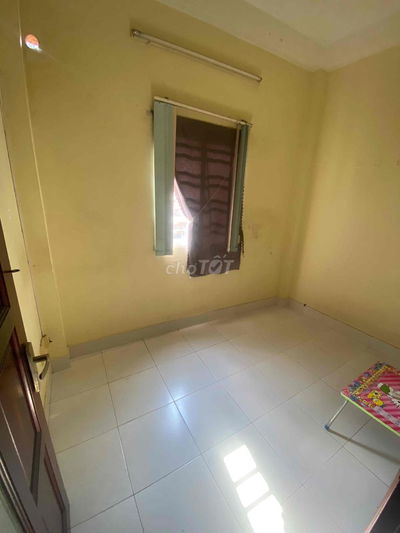 PHÒNG TRỌ Q3 Lầu 2 – CÓ CỬA SỔ, THOÁNG MÁT