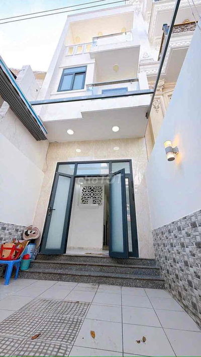 🔥 Q4 – KÈO THƠM TÔN THẤT THUYẾT – HẺM XE HƠI ĐỖ CỬA – NHÀ 4 TẦNG – KHU