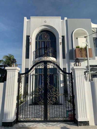 nhà lầu 1 tam siêu đẹp, 1 tỷ 680 triệu, gần chợ long Hải