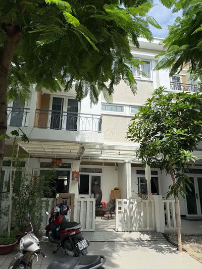 Nhà phố Lovera Khang Điền 5x16 Full NT