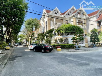 CỰC NGON PHỐ BIỂN SƠN TRÀ – CĂN GÓC 2 MẶT TIỀN – VIEW CÔNG VIÊN – 95M2, NGANG 18M