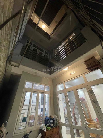 cho thuê phòng trong nhà riêng. tầng 2 Ngõ 110