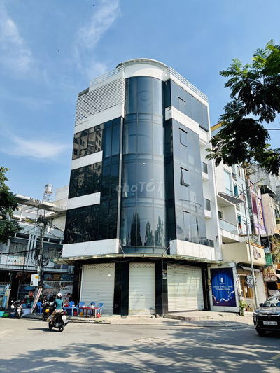 GÓC 3 MẶT TIỀN THÀNH THÁI, QUẬN 10 - 8X14m - 6 TẦNG THANG MÁY