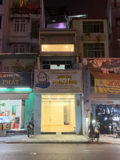 Cho thuê nhà Mặt Tiền 60 Hùng Vương Phường 1 Quận 10 - 115m2