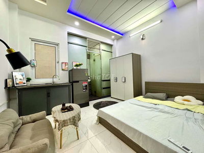 Phòng full nội thất ngay Phạm Văn Chiêu chợ Thạch Đà