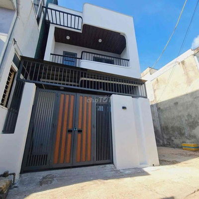 Cần Thanh Lý căn nhà sau bệnh viện Bình Chánh Giá 1tỷ150 Đang cho thuê