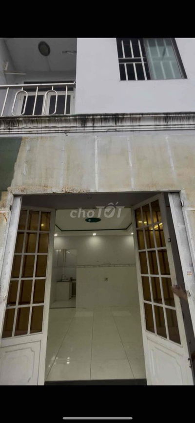 Cho thuê nhà mặt tiền 1 lầu 2PN buôn bán đc - 6tr5