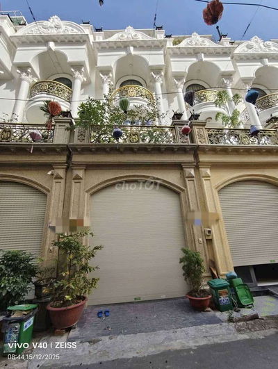 Bán nhà khu đồng bộ nhà lầu 1/ đường số 8 . bình hưng hòa b . bình tân