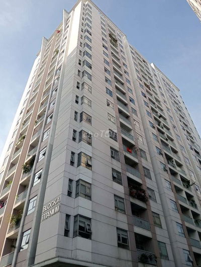 Bán căn góc 3PN, CC LUXCITY, Q7 giá 4,95 tỷ