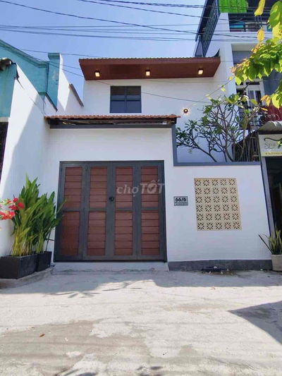 NHÀ PHỐ 5M x 10M ĐÚC 1 LẦU FULL NỘI THÂT ĐƯỜNG 6M