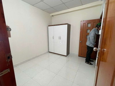 Phòng đẹp như hình có nội thất giá 3tr3