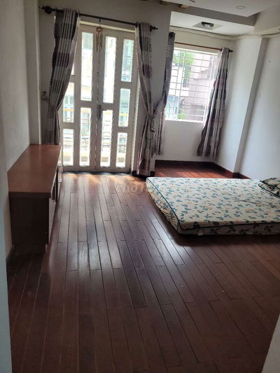 Căn hộ Vip tại 888/33 Lạc Long Quân