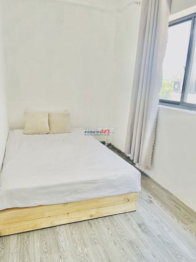 Phòng có nội thất, 1PN lầu 1, 300m tới DHVL CS3, trung tâm Bình Thạnh