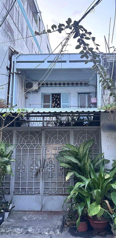 Nhà HẬU GIANG Quận 6 - Dt 100m2 4x25m Ko LỘ GIỚI - XE HƠI vào nhà -SHR