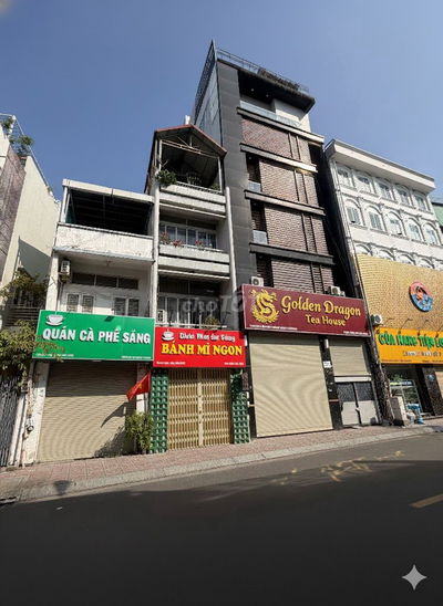 PHÚ NHUẬN - MT HUỲNH VĂN BÁNH - 62,5M2 - NỞ HẬU - 4 TẦNG - NHÀ GA 5'