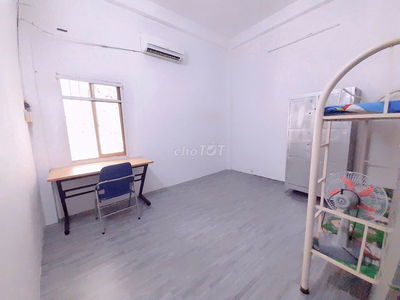 Phòng trọ trung tâm Quận 8, đầy đủ nội thất, thoáng mát