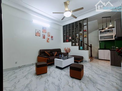 Bán Nhà Phố Thịnh Liệt 24m2 x 5T - Ngõ SH Quay Đầu - Tặng Full Nội Thất .