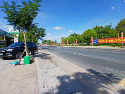 Cần bán lô đất mặt tiền đường quốc lô 1A đồng nai