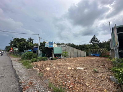 ĐẤT 300M2 GẦN CHỢ BẾN CÁT,SHR, MT ĐƯỜNG NHỰA KINH DOANH BUÔN BÁN