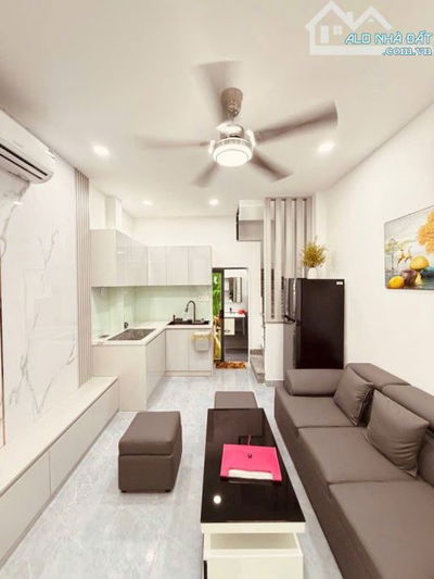 Bán nhà hẻm Phùng Văn Cung - 21m2 - 2PN 3WC - 4 Tầng - Full nội thất