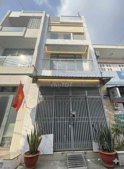 Chính chủ cho thuê nguyên căn Thoại Ngọc Hầu 4x12m, 3 lầu 4pn 3wc mới