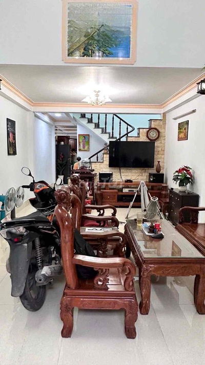 Bán Nhà 2 tầng sổ hồng riêng gần chợ Đại Hải