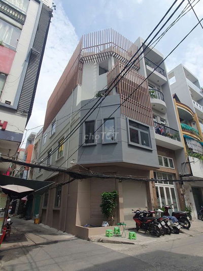 Nhà Căn Góc Sư Vạn Hạnh - 10x8M - Thiết Kế Trống Suốt Các Tầng