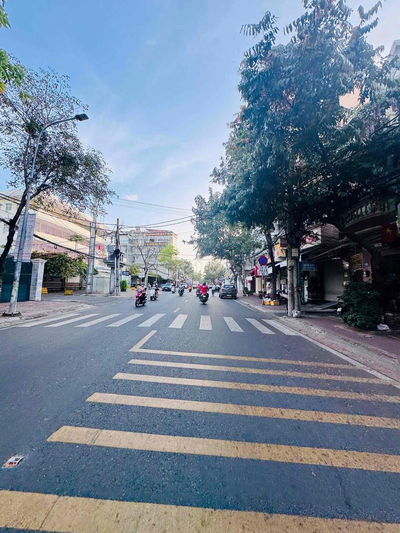 Mặt Tiền Kinh Doanh 133m2 Trung Tâm