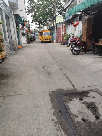 Bán nhà Gò Dầu ngang 5.2m, DT 77m2, xe hơi đậu trong nhà, nhỉnh 6 tỷ