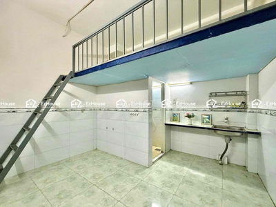 Căn Hộ Có Gác - Sẵn Máy Lạnh - Gần Aeon Tân Phú - Tân Sơn Nhì