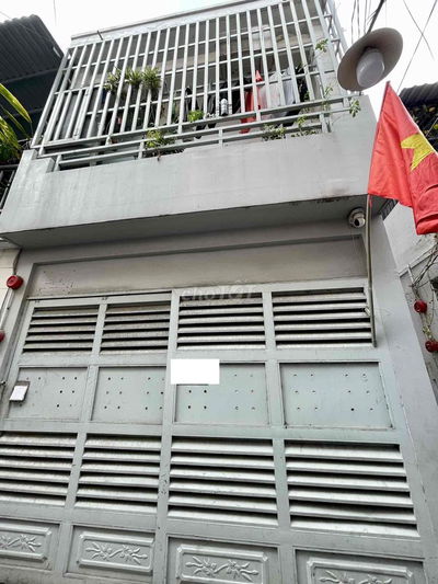 NHÀ VỪA Ở VỪA CÓ THU NHẬP 30 TRIỆU -SÁT MẶT TIỀN 283 HUỲNH TẤN PHÁT Q7