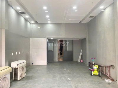 MT Trường Chinh ngay Trương Công Định - 100m2 ngang 4.5m - 4 tầng.