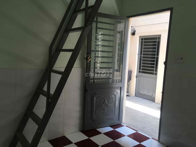 Nhà trọ Quốc Lộ 13 - đầu cổng Khu đô thị Vạn Phúc