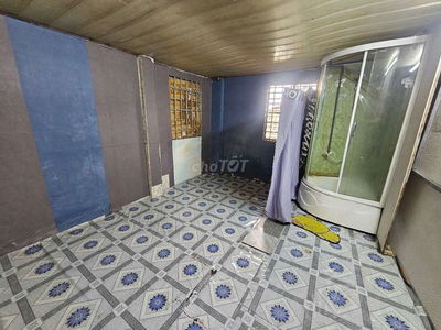 Phòng riêng biệt hẻm oto Cách Mạng Tháng 8