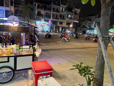 cho thuê mặt bằng vỉa hè