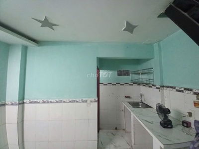 cho thuê nhà gần khu chế xuất tân thuận quận 7