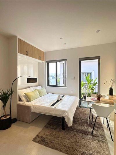 Cho thuê căn hộ ban công full nội thất Phạm Văn Đồng Gigamall