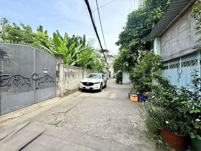 Nhà đẹp chính chủ kiến cố chưa qua đầu tư,vừa ở vừa cho thuê giử tiền