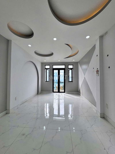 Nhà 5 tầng 4*15m Bùi Minh Trực Phường 5 Quận 8 chỉ hơn 7 Tỷ