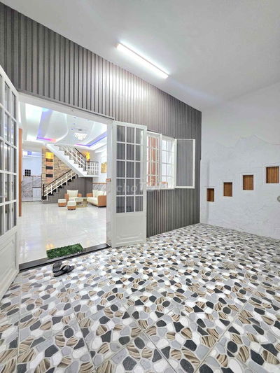 📕📕📕BÁN NHÀ SHR DIỆN TÍCH LỚN - CÁCH ĐƯỜNG HTP CHỈ 10M - TT.NHÀ BÈ.