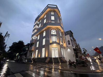 🏢 CHO THUÊ TÒA NHÀ MẶT TIỀN – HẦM + 6 TẦNG + ST – VỊ TRÍ SIÊU ĐẸP - GV