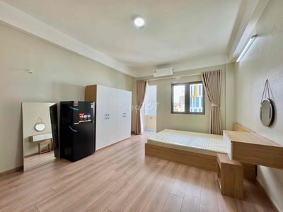 Cho Thuê Căn Hộ Bancol Mới 100% Full Nội Thất Ngay Đại Học Hoa Sen Q10