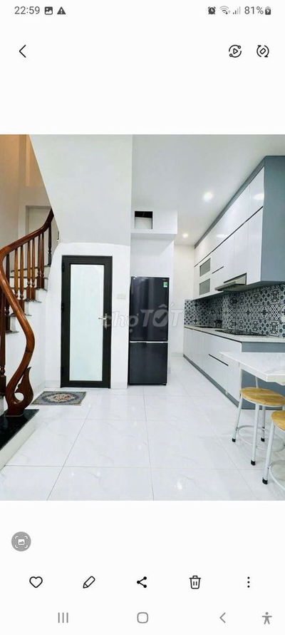 PHỐ BẠCH MAI. CẠNH NGÃ TƯ PHỐ HUẾ. ĐẠI CỔ VIỆT